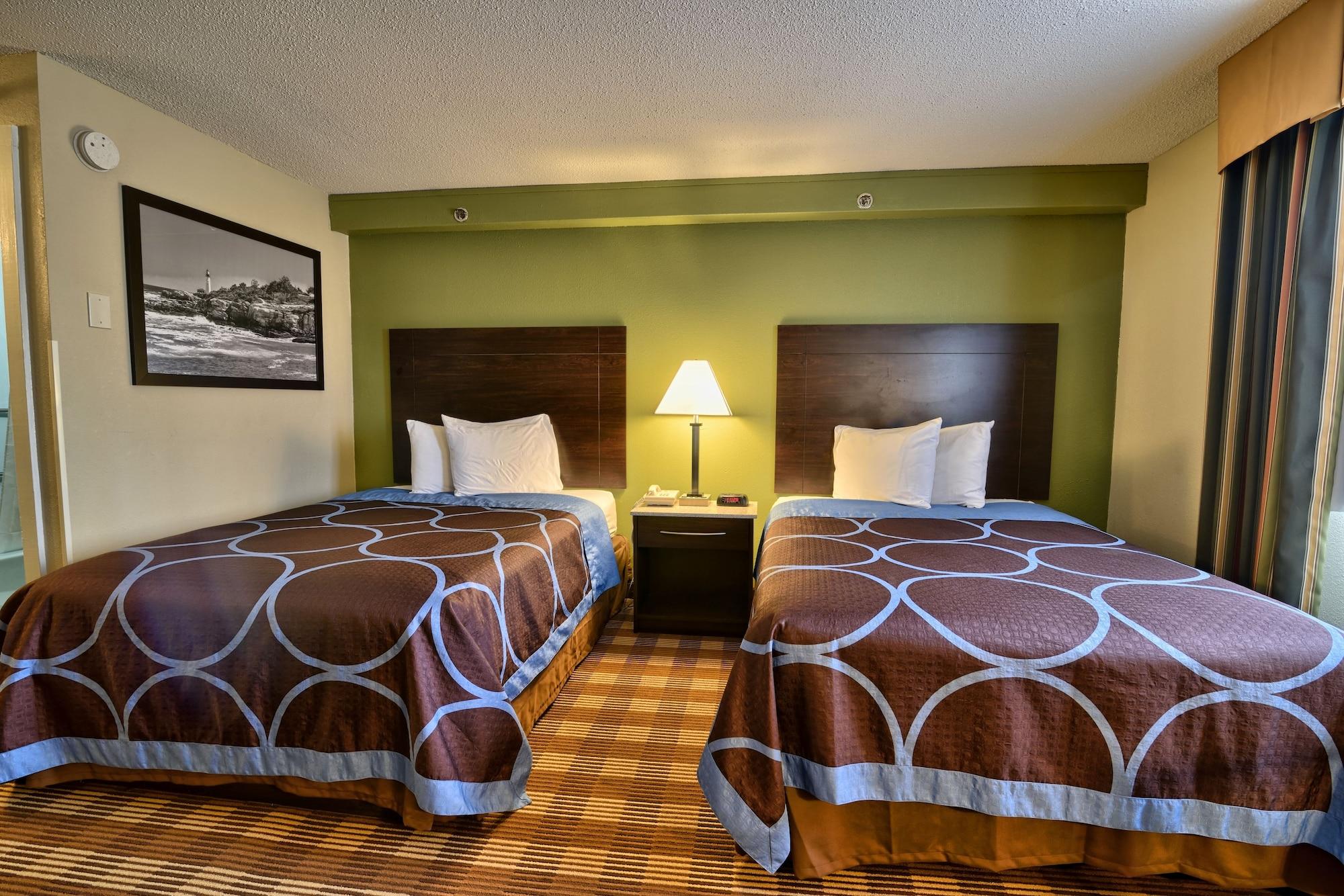 Super 8 By Wyndham Bangor Hotel Exterior foto